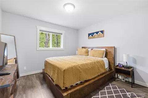 Bedroom - 620 Myrtine St, Enumclaw, WA 98022 photo 1 of 3