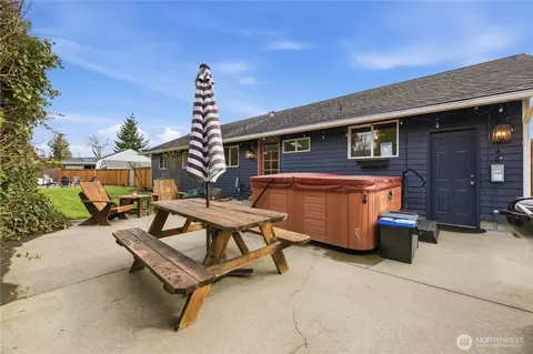 Exterior - 620 Myrtine St, Enumclaw, WA 98022 photo 5 of 5