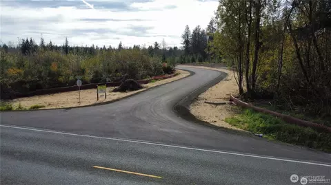 28 Avery Rd, Elma, WA 98541