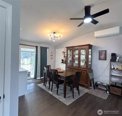 Dining - 17217 10th Ave E, Spanaway, WA 98387 photo 1 of 2