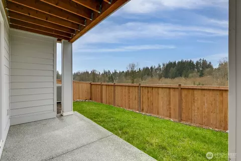 Exterior - 20317 94th Dr NE, Bothell, WA 98011 photo 4 of 7