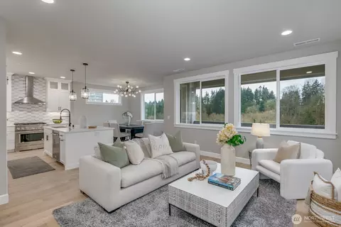 Living - 20317 94th Dr NE, Bothell, WA 98011 photo 1 of 4