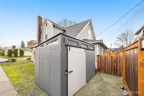 Exterior - 111 Cedar Ave #1, Sultan, WA 98294 photo 5 of 7