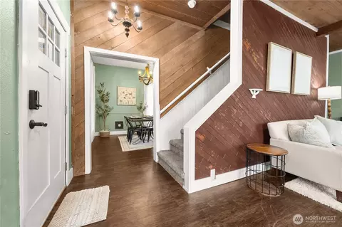 Entry Way - 111 Cedar Ave #1, Sultan, WA 98294 photo 1 of 4