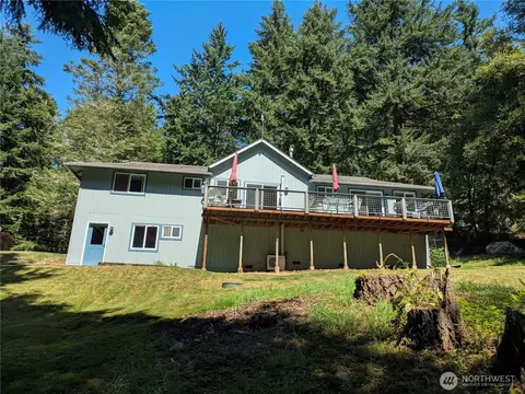 Exterior - 112 Discovery Way, Eastsound, WA 98245 photo 10 of 14