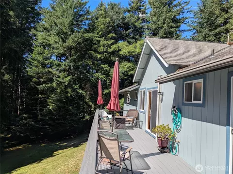 Exterior - 112 Discovery Way, Eastsound, WA 98245 photo 7 of 14