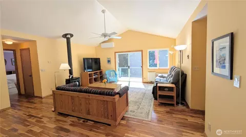 Living - 112 Discovery Way, Eastsound, WA 98245 photo 1 of 4
