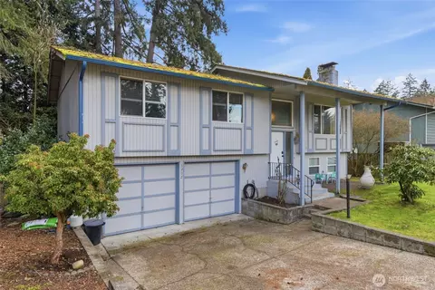 Exterior - 3902 E Ct E 246th St, Spanaway, WA 98387 photo 2 of 8