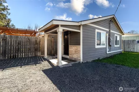 91 Main St, Touchet, WA 99360