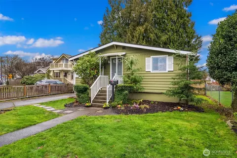 619 Burnett Ave S, Renton, WA 98057