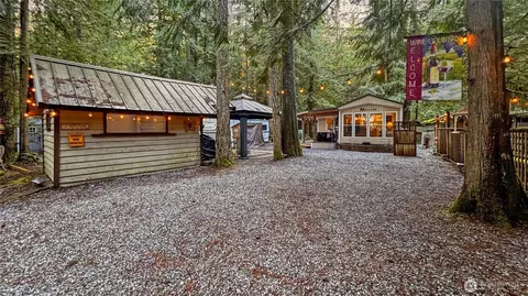 147 E Big Riv, Deming, WA 98244