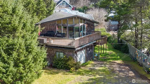 1292 Holland Dr, Grayland, WA 98547