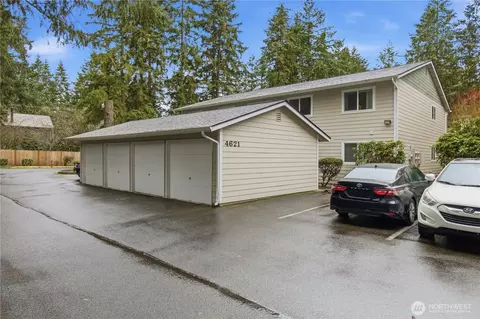4621 Grandview Dr W UNIT C, University Place, WA 98466