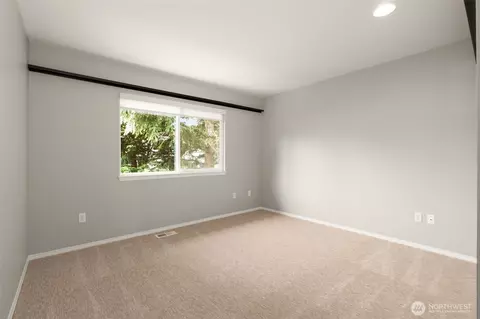 Bedroom - 11224 32nd Dr SE, Everett, WA 98208 photo 2 of 3