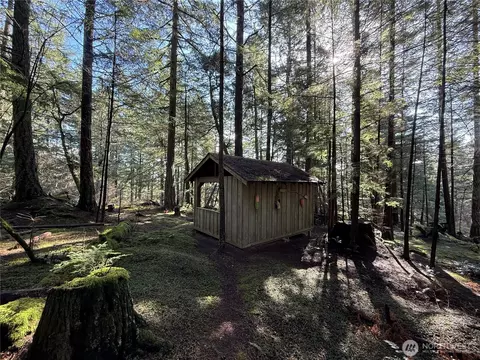 2000 Peregrine Rd, Orcas Island, WA 98279