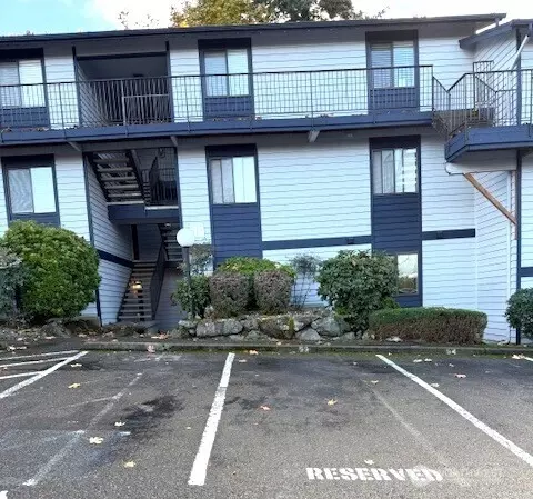 15416 40th Ave W #27, Lynnwood, WA 98087
