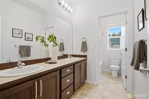 Bath - 3604 198th St SE, Bothell, WA 98012 photo 4 of 4