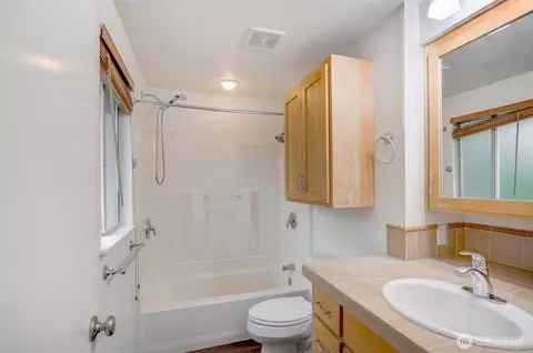 532 198th St SE, Bothell, WA 98012 photo 17