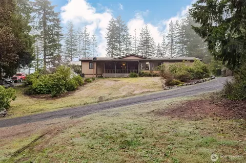 482 E Hyland Dr, Union, WA 98592