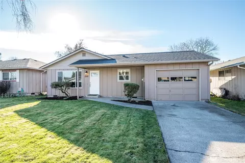 3347 Nebraska St, Longview, WA 98632
