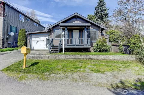 1048 S Director St, Seattle, WA 98108