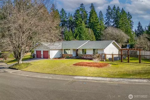 3821 Dandelion Dr SE, Olympia, WA 98501