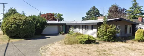 819 N 30th St, Renton, WA 98056