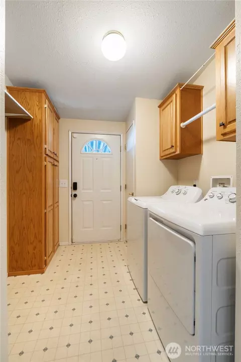 14002 70th Street Ct E, Sumner, WA 98390 photo 34