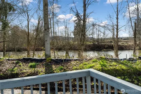 14002 70th Street Ct E, Sumner, WA 98390 photo 2