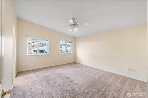 14002 70th Street Ct E, Sumner, WA 98390 photo 27