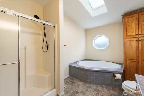 14002 70th Street Ct E, Sumner, WA 98390 photo 30