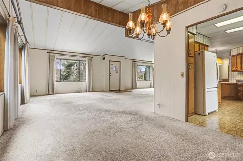 23812 Lake Dr E, Bothell, WA 98021 photo 16