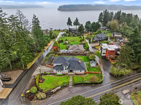 6223 Reid Dr NW, Gig Harbor, WA 98335