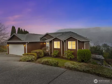 24094 Walker Valley Rd, Mount Vernon, WA 98274