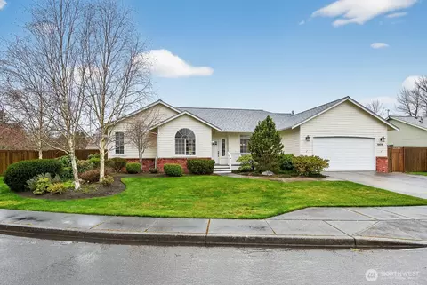 1906 Copper Pond Pl, Anacortes, WA 98221