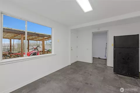 Other - 833 E Marine View Dr, Everett, WA 98201 photo 5 of 9