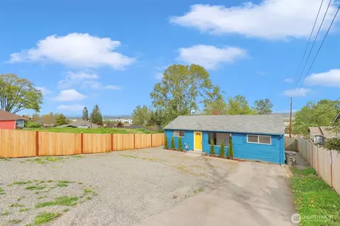 Other - 833 E Marine View Dr, Everett, WA 98201 photo 9 of 9