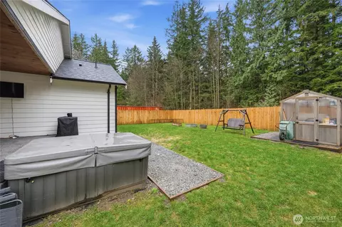 Exterior - 6359 Dardu Rd, Maple Falls, WA 98266 photo 2 of 5