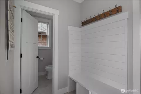 Entry Way - 53 Cedar Run Loop, Pacific Beach, WA 98571 photo 2 of 4