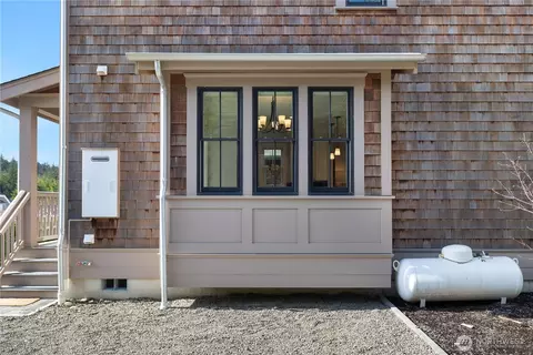 Exterior - 53 Cedar Run Loop, Pacific Beach, WA 98571 photo 6 of 7