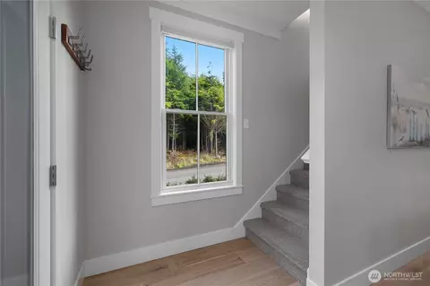 Entry Way - 53 Cedar Run Loop, Pacific Beach, WA 98571 photo 3 of 4