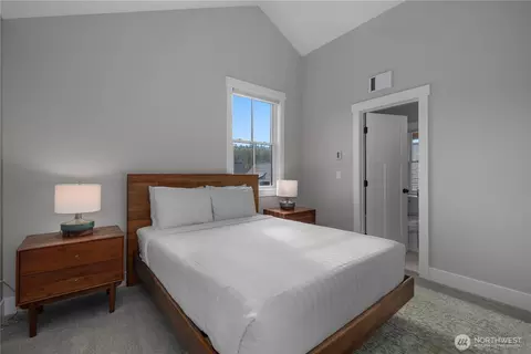 Bedroom - 53 Cedar Run Loop, Pacific Beach, WA 98571 photo 1 of 6