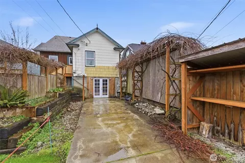 Exterior - 1027 Wetmore, Everett, WA 98201 photo 3 of 6