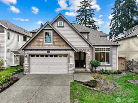 8115 NE 147th St, Kenmore, WA 98028