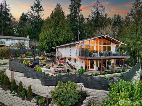5190 NW Eldorado Blvd, Bremerton, WA 98312