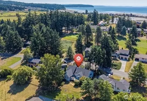 2465 Discovery Pl, Langley, WA 98260