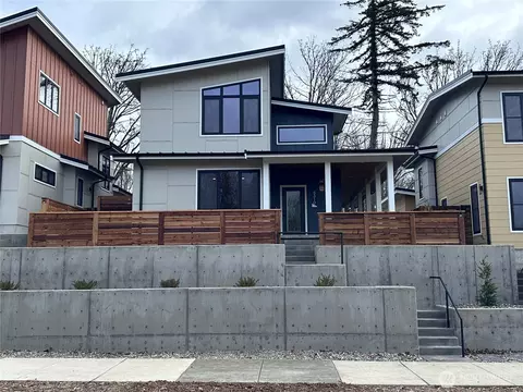 4310 Creston Way, Bellingham, WA 98226