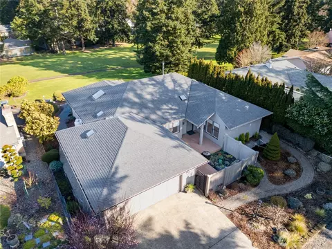 107 Hogans Vis, Sequim, WA 98382