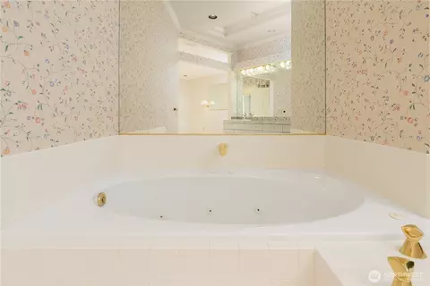 Bath - 107 Hogans Vis, Sequim, WA 98382 photo 3 of 5
