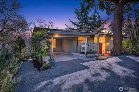 3921 25th Ave S, Seattle, WA 98108